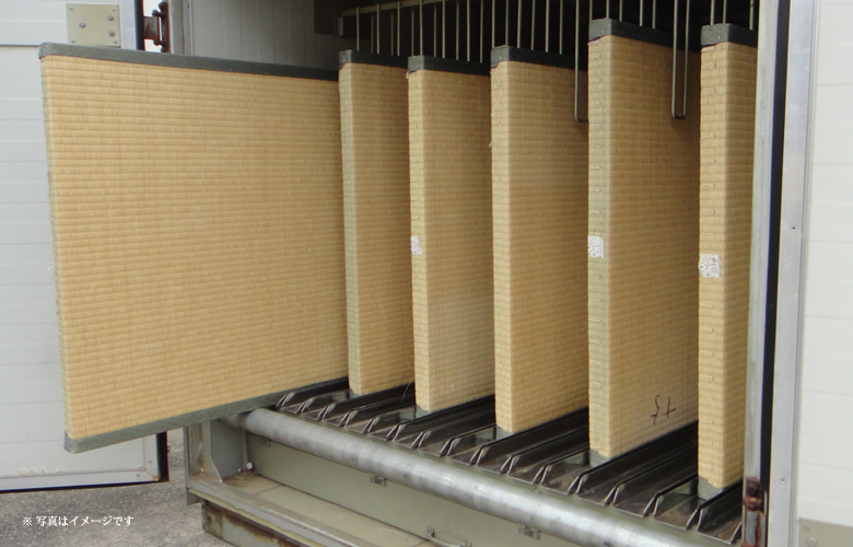 薬品を使わずダニ・カビ退治 畳熱風乾燥